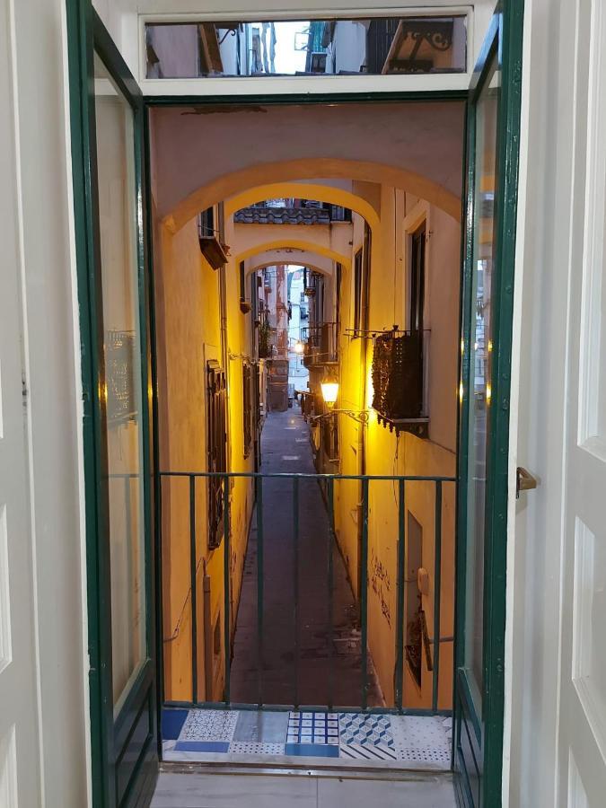 Le Ginestre In Centro Bed & Breakfast Salerno Dış mekan fotoğraf