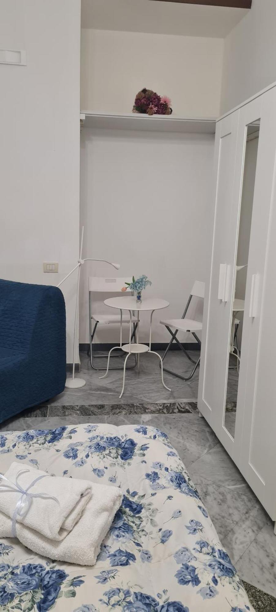 Le Ginestre In Centro Bed & Breakfast Salerno Dış mekan fotoğraf