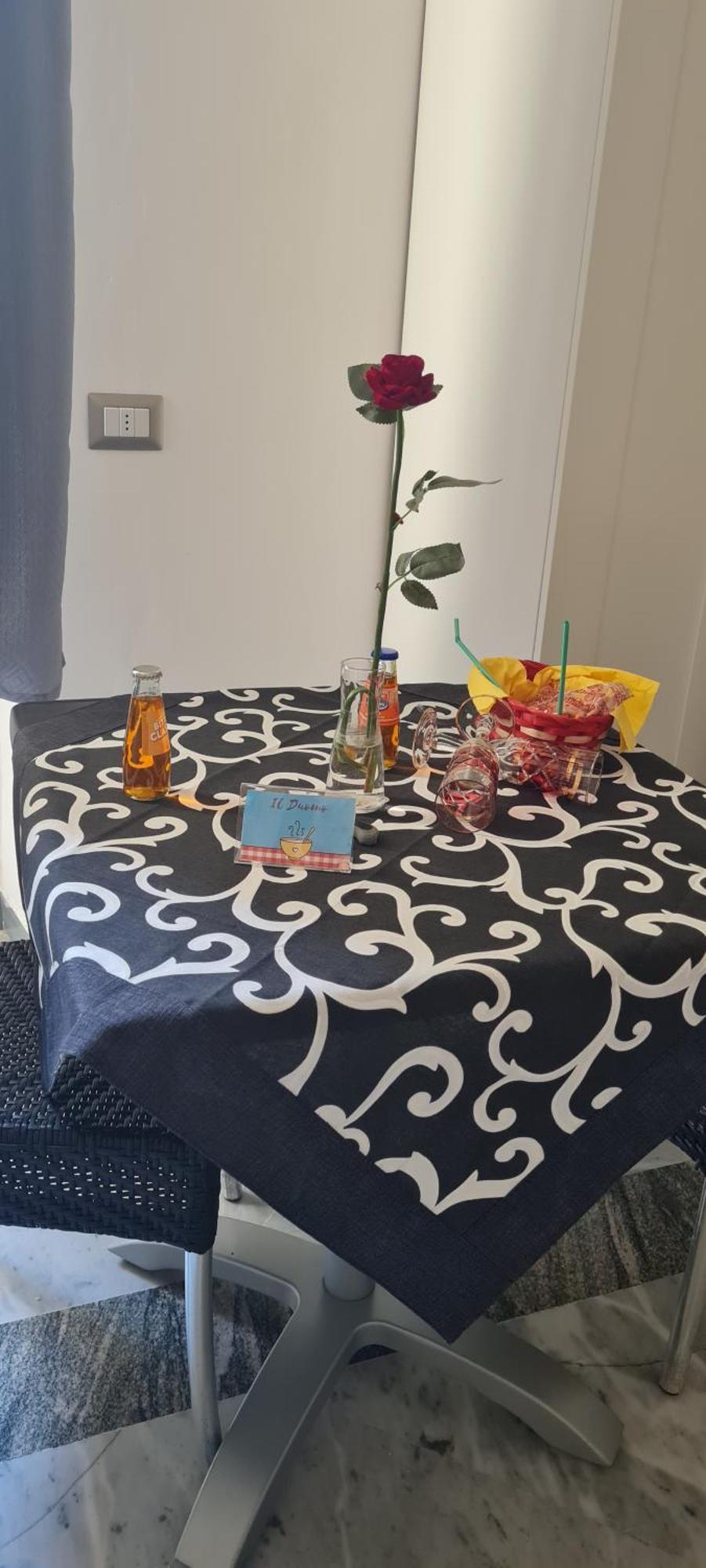 Le Ginestre In Centro Bed & Breakfast Salerno Oda fotoğraf