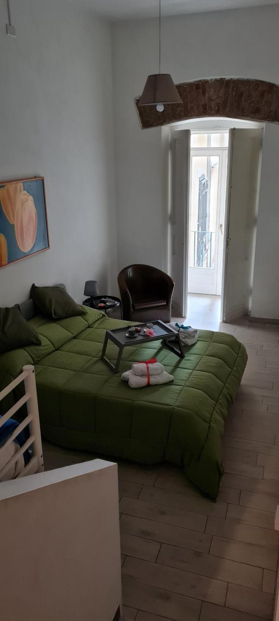 Le Ginestre In Centro Bed & Breakfast Salerno Oda fotoğraf